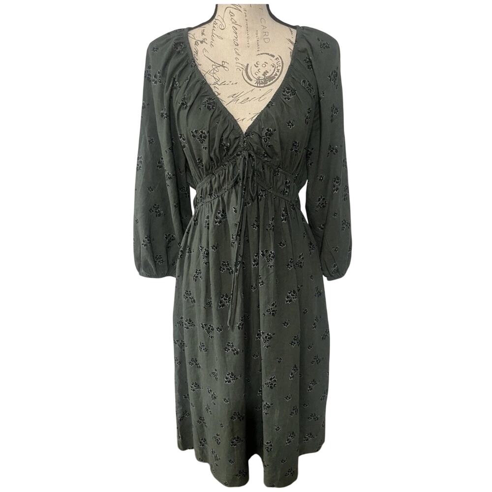 Universal Thread Dress Size M Green Floral Print Linen/Rayon Classic, Feminine
